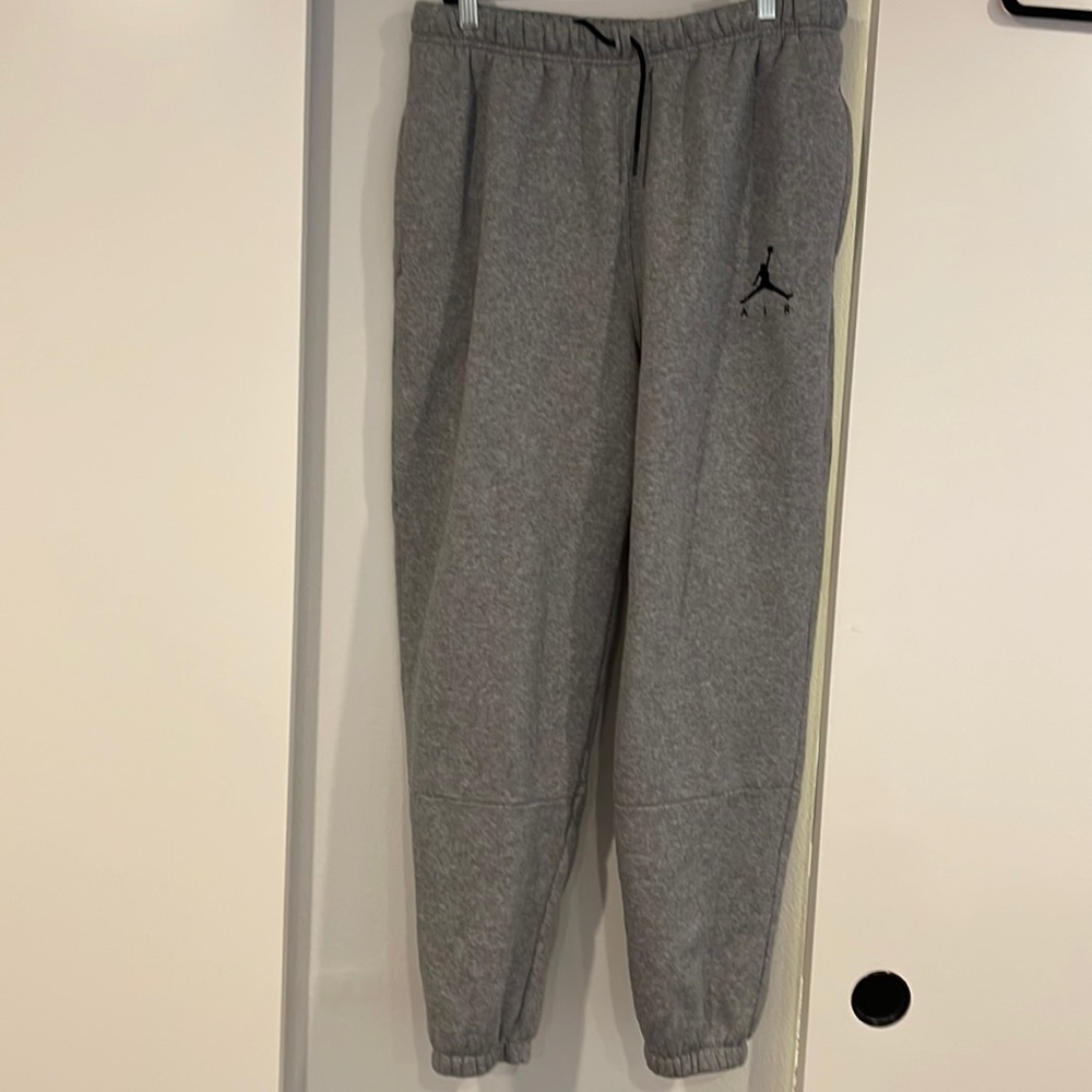 Air Jordon joggers